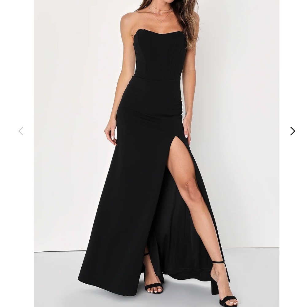 NWT Lulu's Black Strapless Bustier Gown - Size Medium